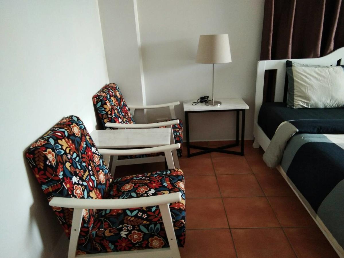 Lomsabai Apartments Bang Saen Bagian luar foto